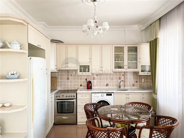 Квартира планировки 3+1 на первой береговой линии