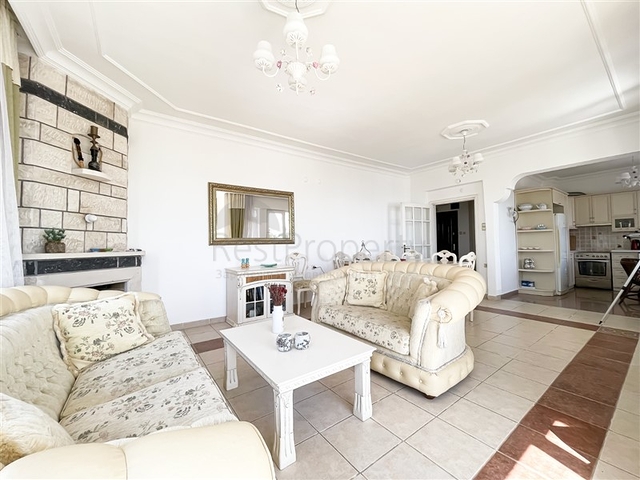 Квартира планировки 3+1 на первой береговой линии