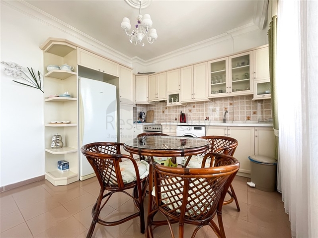 Квартира планировки 3+1 на первой береговой линии