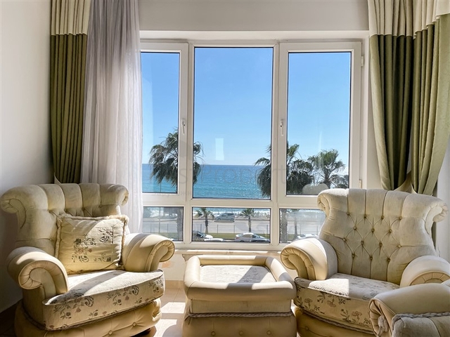 Квартира планировки 3+1 на первой береговой линии