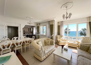 Квартира планировки 3+1 на первой береговой линии