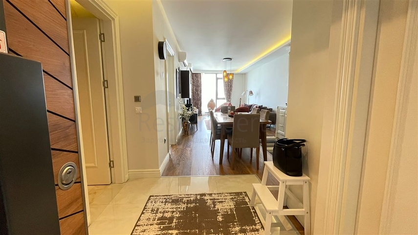 Квартира 1+1 с видом на море в европейском районе Кестель