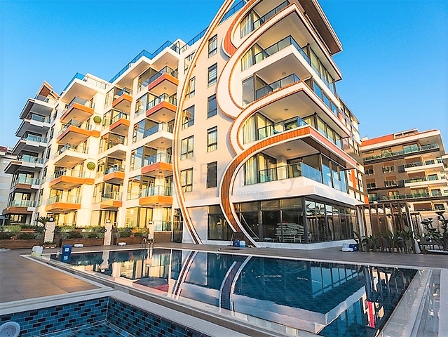 Квартира 1+1 с видом на море в европейском районе Кестель