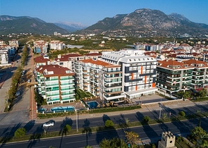 Квартира 1+1 с видом на море в европейском районе Кестель