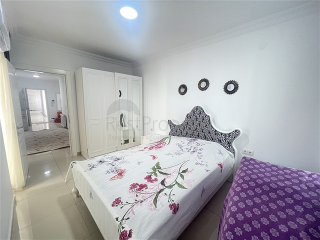 Квартира 3+1 в 200 м от пляжа в районе Кестель