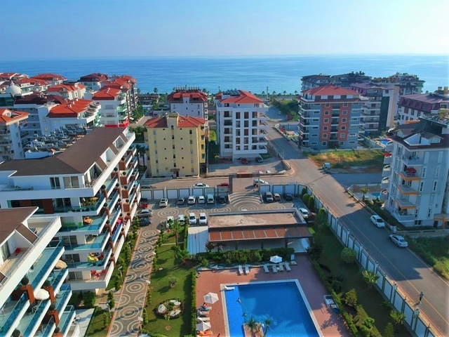 Квартира 3+1 в 200 м от пляжа в районе Кестель