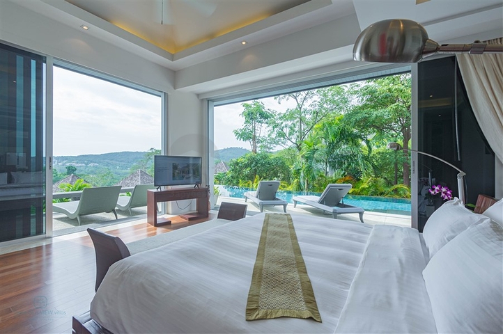 Overlooking Layan 4 Bedroom Villa