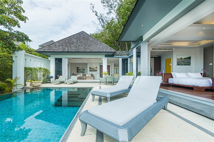 Overlooking Layan 4 Bedroom Villa