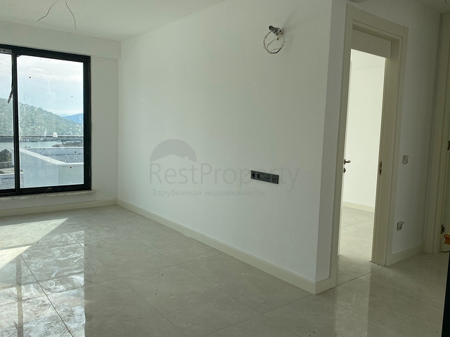 Уникальная  резиденция от собственника с видом на море в окружении леса