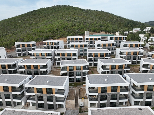 Уникальная  резиденция от собственника с видом на море в окружении леса