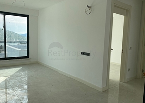 Уникальная  резиденция от собственника с видом на море в окружении леса