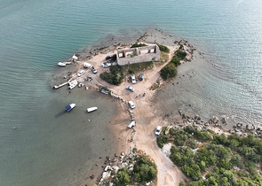 Уникальная  резиденция от собственника с видом на море в окружении леса