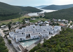 Уникальная  резиденция от собственника с видом на море в окружении леса