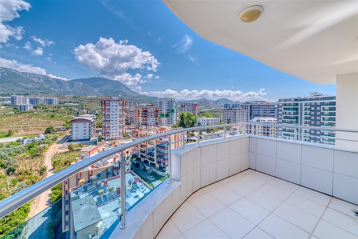 Большой пентхаус 3+1 с потрясающими видовыми характеристиками