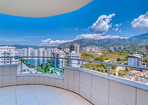 Большой пентхаус 3+1 с потрясающими видовыми характеристиками