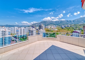 Большой пентхаус 3+1 с потрясающими видовыми характеристиками