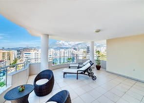 Большой пентхаус 3+1 с потрясающими видовыми характеристиками