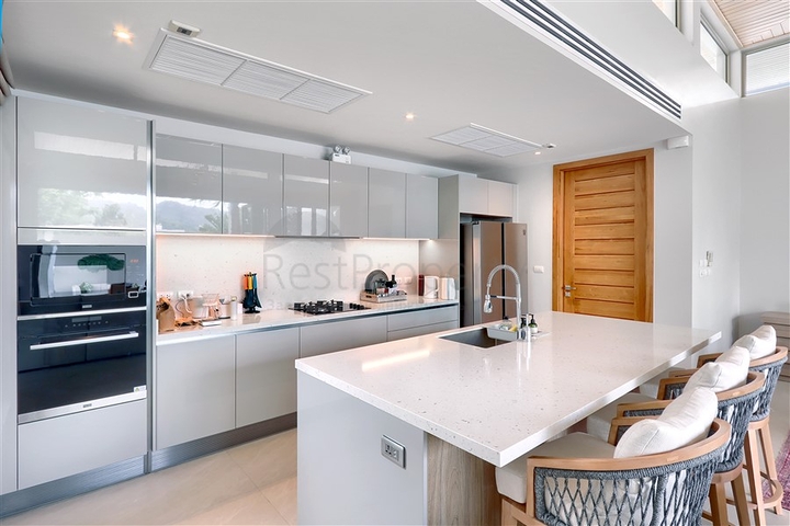 Комплекс вилл недалеко от пляжа Лайян