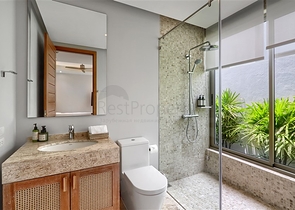 Комплекс вилл недалеко от пляжа Лайян