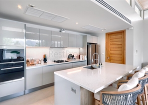 Комплекс вилл недалеко от пляжа Лайян