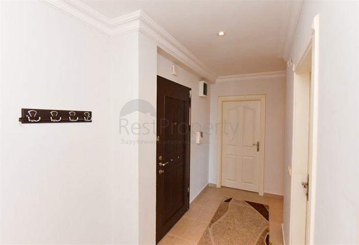 Просторная квартира с видом на море и горы в районе Джикджилли