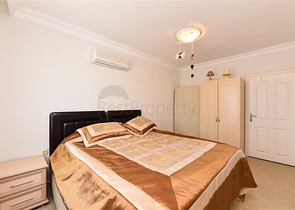 Просторная квартира с видом на море и горы в районе Джикджилли