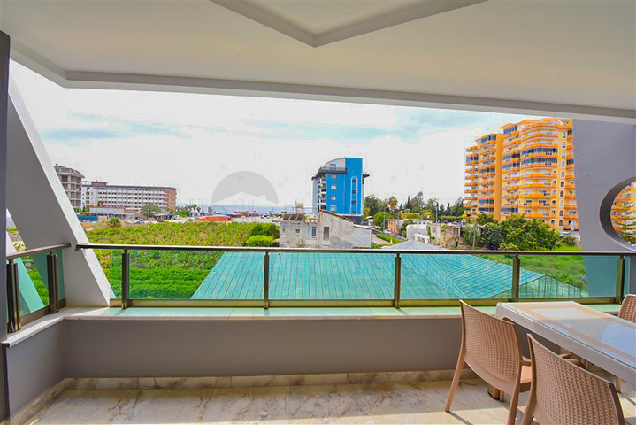 Меблированная квартира 1+1 в новом комплексе в районе Каргыджак