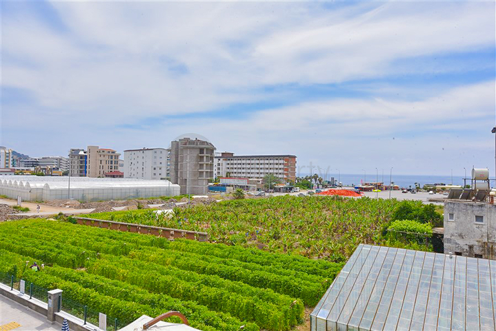 Меблированная квартира 1+1 в новом комплексе в районе Каргыджак