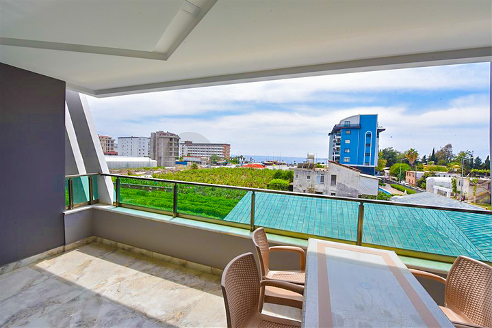 Меблированная квартира 1+1 в новом комплексе в районе Каргыджак