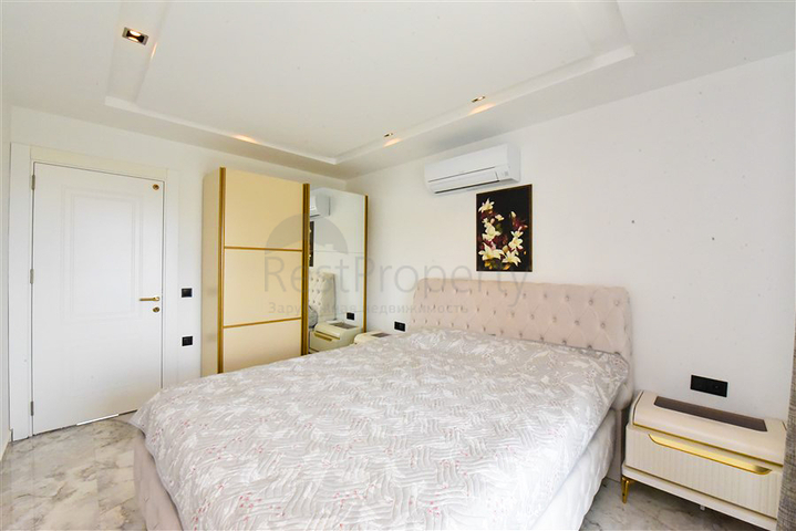 Меблированная квартира 1+1 в новом комплексе в районе Каргыджак