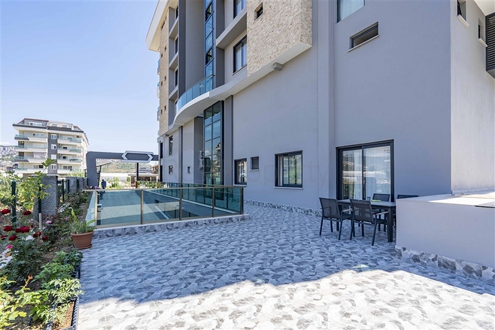 Шикарная квартира планировкой 1+1 в районе Каргыджак