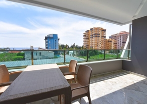 Шикарная квартира планировкой 1+1 в районе Каргыджак