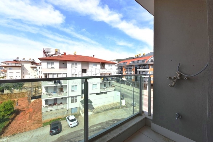 Пентхаус 4+1 с отдельной кухней в районе Оба