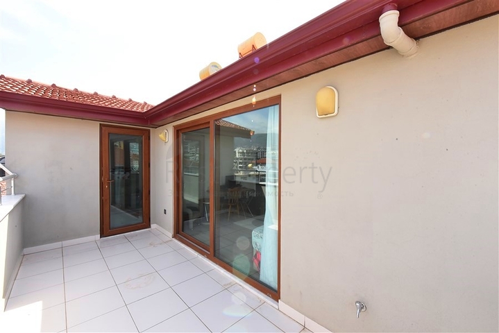 Пентхаус 4+1 с отдельной кухней в районе Оба