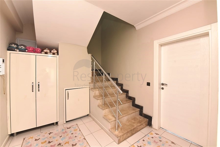 Пентхаус 4+1 с отдельной кухней в районе Оба