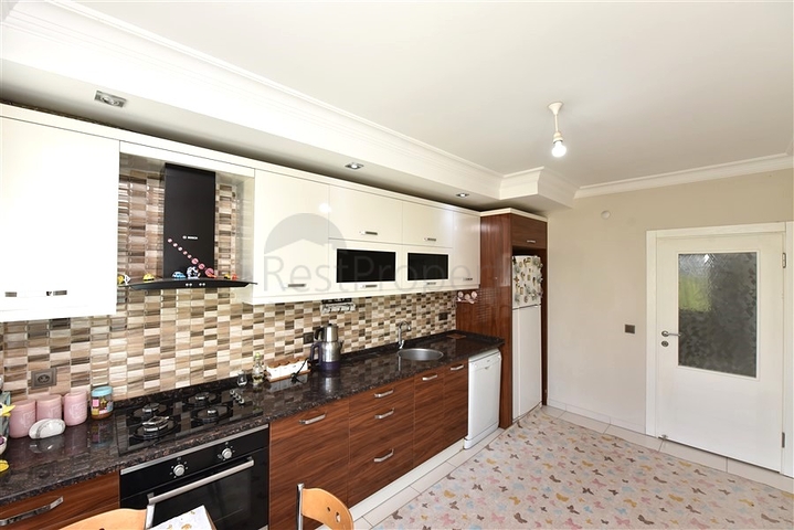 Пентхаус 4+1 с отдельной кухней в районе Оба