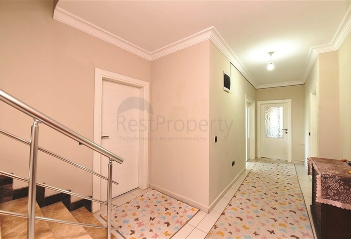 Пентхаус 4+1 с отдельной кухней в районе Оба