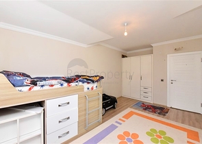 Пентхаус 4+1 с отдельной кухней в районе Оба