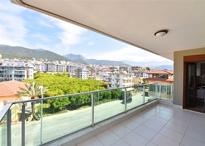 Пентхаус 4+1 с отдельной кухней в районе Оба