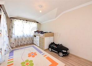 Пентхаус 4+1 с отдельной кухней в районе Оба