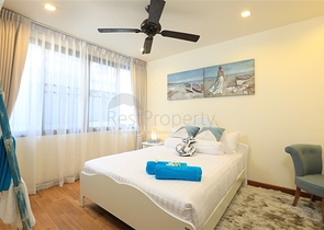 Таунхаус в самом центре Лагуны