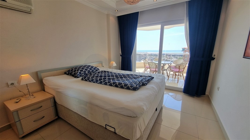 Пентхаус 4+1 в районе Джикджилли с видовыми характеристиками на море