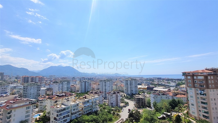 Пентхаус 4+1 в районе Джикджилли с видовыми характеристиками на море