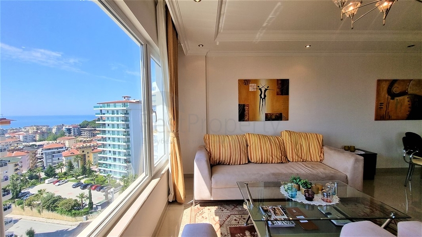 Пентхаус 4+1 в районе Джикджилли с видовыми характеристиками на море