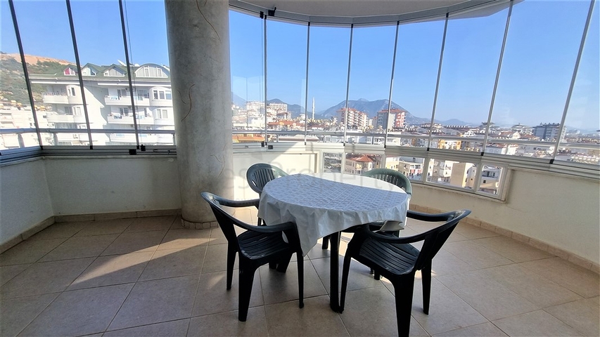 Пентхаус 3+1 с видом на море в районе Джикджилли