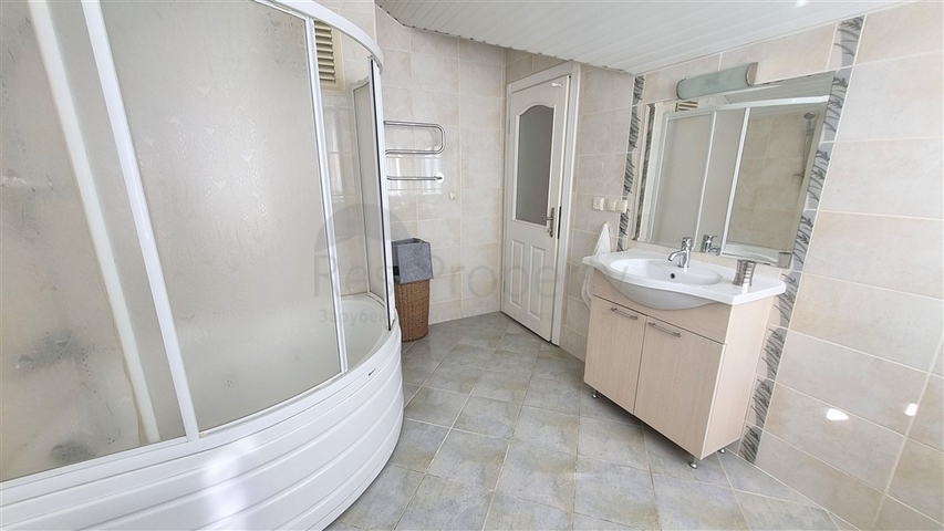 Пентхаус 3+1 с видом на море в районе Джикджилли