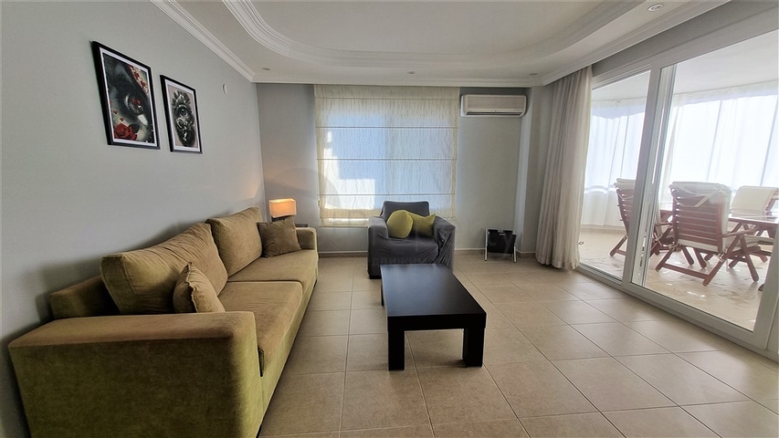 Пентхаус 3+1 с видом на море в районе Джикджилли