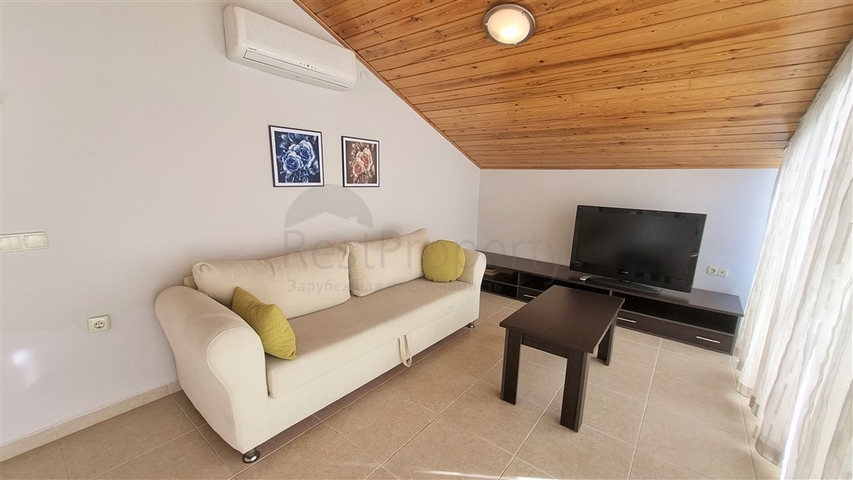 Пентхаус 3+1 с видом на море в районе Джикджилли