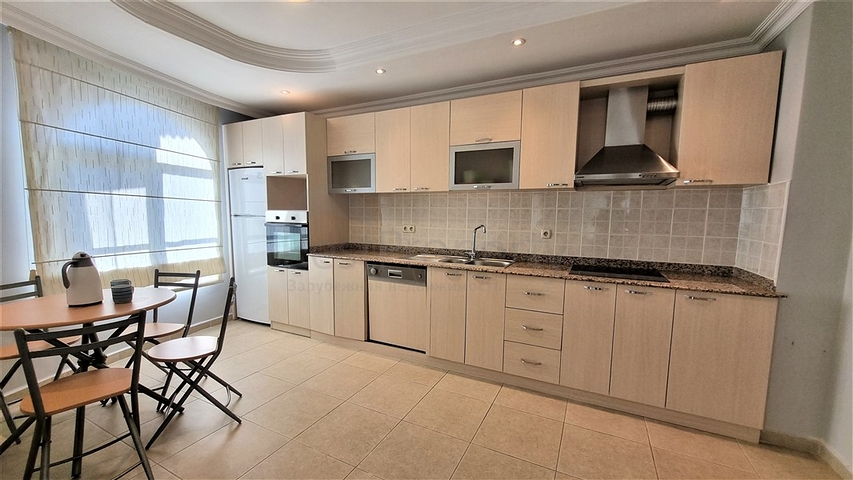 Пентхаус 3+1 с видом на море в районе Джикджилли