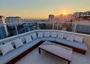 Пентхаус 3+1 с видом на море в районе Джикджилли